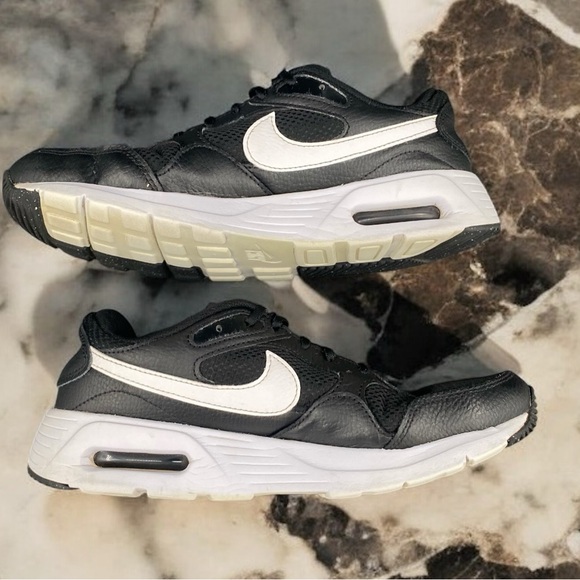 Nike Air Max SC Black White Men’s 9.5 Running Sneakers CW4554-001 Comfort Shoe - Picture 9 of 12